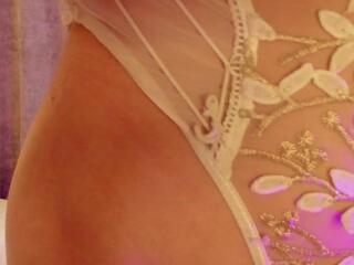 Meghan Thompson webcam flirt4free model stream image