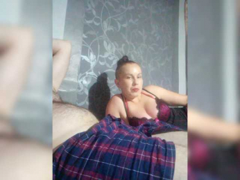 ManiaSex webcam model stream image
