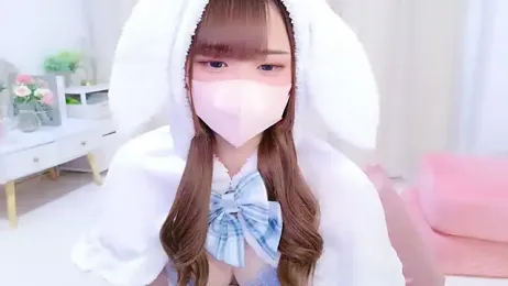 MAIKA_pyon webcam model stream image