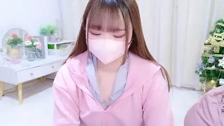 MAIKA_pyon webcam model stream image