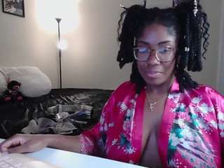 xoxocinnamon webcam model stream image