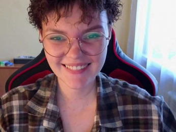 HaoriChan webcam model stream image