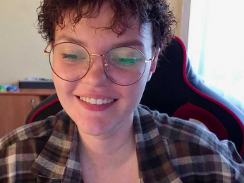 HaoriChan webcam model stream image