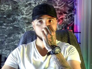 Chris Kochs webcam model stream image
