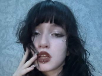 LouisePerrish webcam livejasmin model stream image