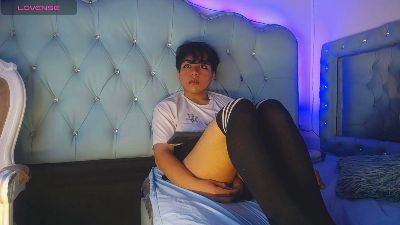 Tiff_Styless webcam model stream image