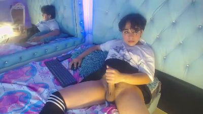 Tiff_Styless webcam model stream image
