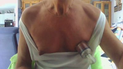 Doucia1 webcam model stream image