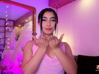 Chloe Monroeee webcam model stream image