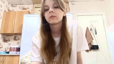 IsauraStrizich webcam model stream image