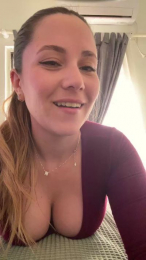 Naass7 webcam model stream image