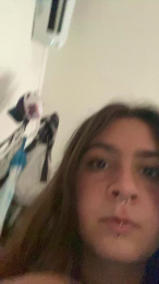 Petitcheff webcam model stream image