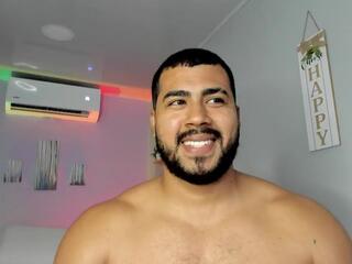 Charles Jamess webcam flirt4free model stream image