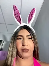 Megan2077 webcam stripchat model stream image