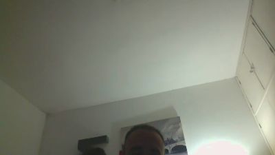 YoucallmeRobert webcam model stream image