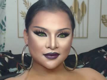 yourtrannyqueenxxx webcam model stream image