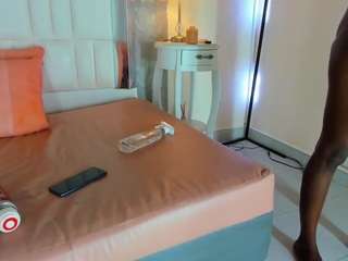 almasaennz webcam model stream image