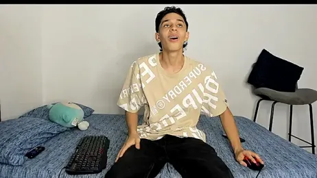 evanscollins webcam stripchat model stream image