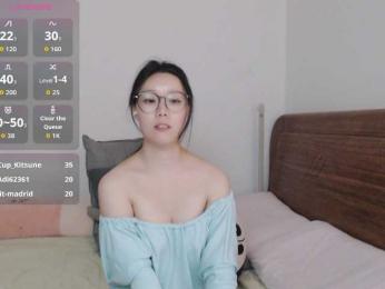 LingZi webcam model stream image