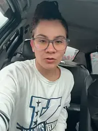 boomboomHooT webcam model stream image