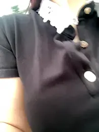 Meii-meyy webcam model stream image