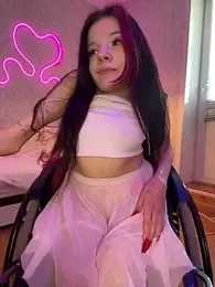 MiniSophiaa webcam stripchat model stream image