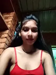 Cur_Pinki webcam model stream image