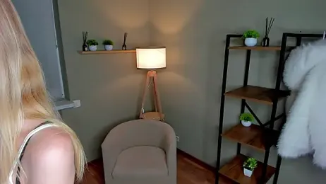 PlushyMood webcam model stream image