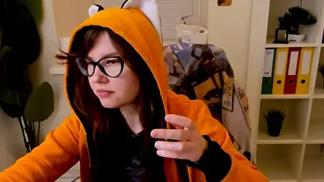 CarolGiggly webcam model stream image