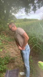 Jeansjunge96 webcam cam4 model stream image