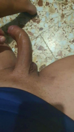 Vevici webcam model stream image