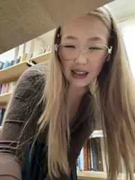 Aiko_Yumi webcam model stream image