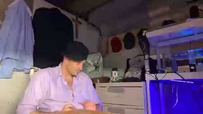 JohnRyanHellya webcam model stream image