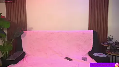 calypso_and_g2 webcam stripchat model stream image