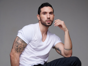 MaxVanuci webcam livejasmin model stream image