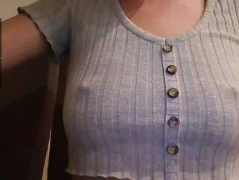 SweetLikeCola webcam model stream image