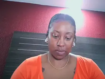 Nyxie_Chaos webcam model stream image