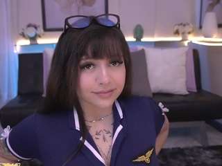zoe-cruz21 webcam model stream image