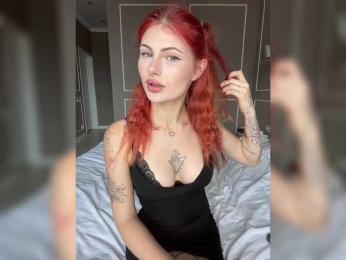 NastiFoxxxx webcam model stream image