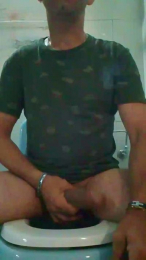 Cirobenna webcam model stream image