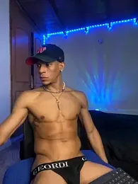 RickKrong_ webcam model stream image