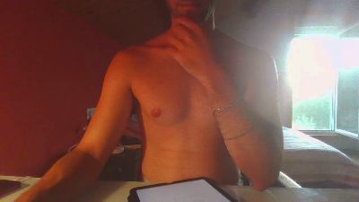 Lizardron webcam model stream image