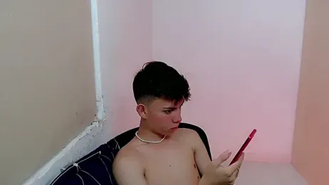 Alexxx_lov webcam model stream image