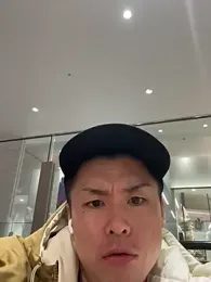 tata0555 webcam model stream image