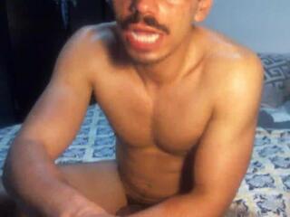 Phelipp webcam flirt4free model stream image