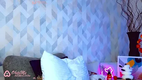 _OhitsMe webcam stripchat model stream image