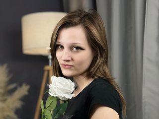 Taite Beckett webcam flirt4free model stream image