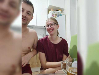 Sur-prise- webcam model stream image