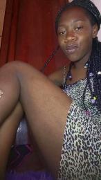 Tinaahh webcam model stream image