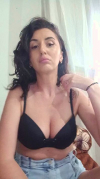 Lola05love webcam model stream image